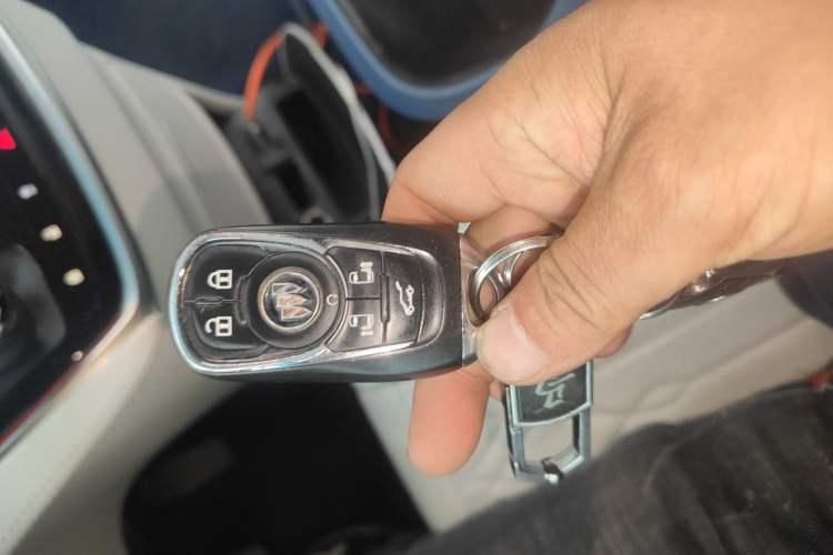 Used Buick GL8 2020 Avenir Avia Four-Seat Luxury Edition Vehicle Key