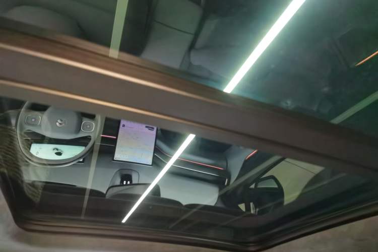 Used Nio ES8 2024 100kWh Signature Edition
