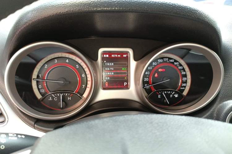 Used Dodge Journey 2013 2.4L Two-Wheel Drive Luxury Version Instrument Cluster