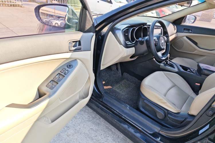 Used Kia K5 2015 2.0L Automatic GL
