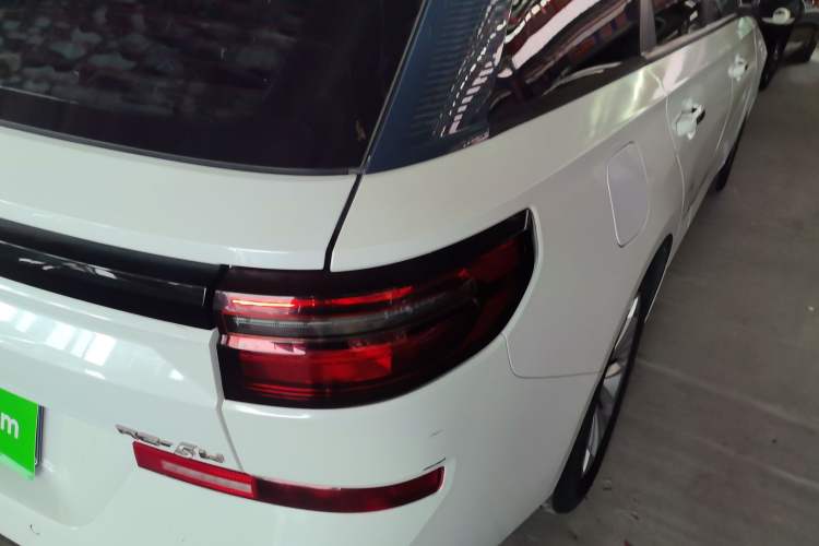 Used Baojun RC-5 2020 RC-5W 1.5T CVT Smart Luxury Edition
