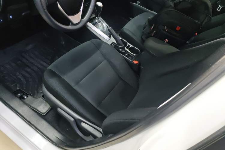 Used Toyota Corolla 2017 Revised Version 1.2T S-CVT GL
