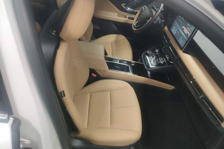 Used Lincoln Corsair 2022 2.0T Two-Wheel Drive Luxury Edition