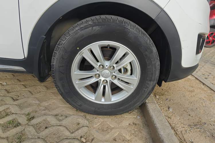 Used Kia Sportage R 2015 2.0L Manual Two-Wheel Drive GL Model