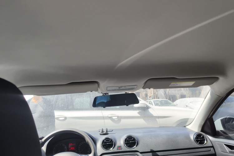 Used Jetta VA3 2020 1.5L Automatic "Upward Life" Edition Headliner