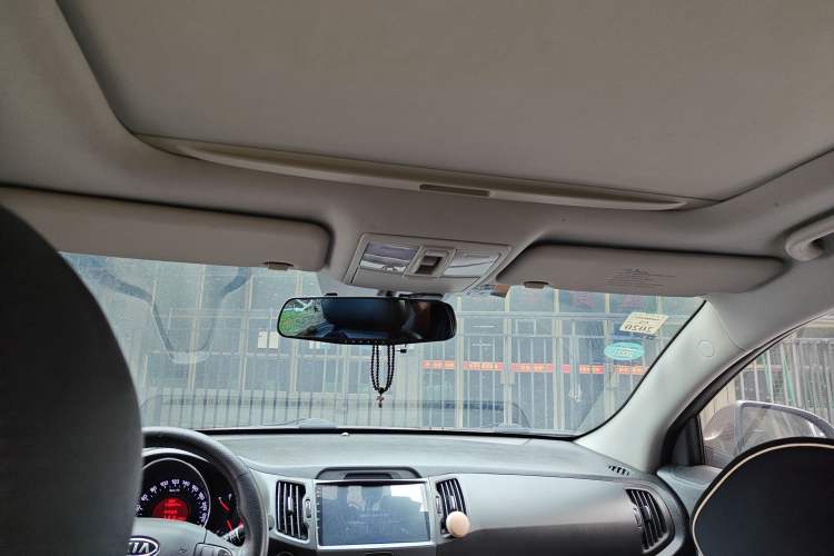 Used Kia Sportage R 2012 2.0L Automatic Two-Wheel Drive NAVI