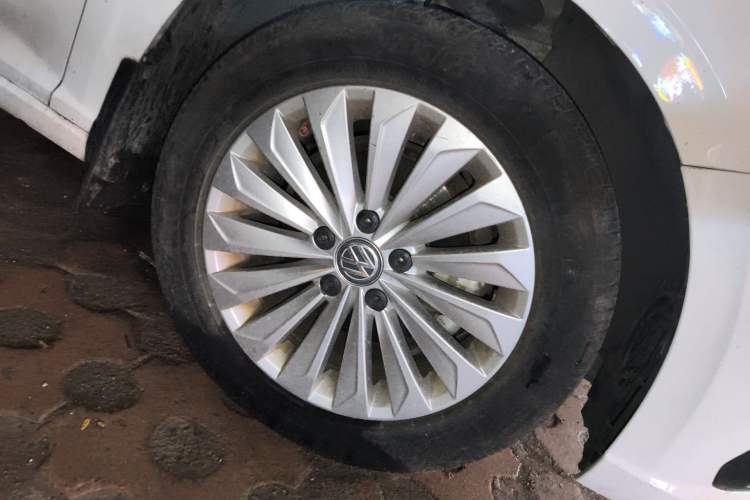 Used Volkswagen Lavida 2019 1.5L Automatic Comfort Edition China VI Standard