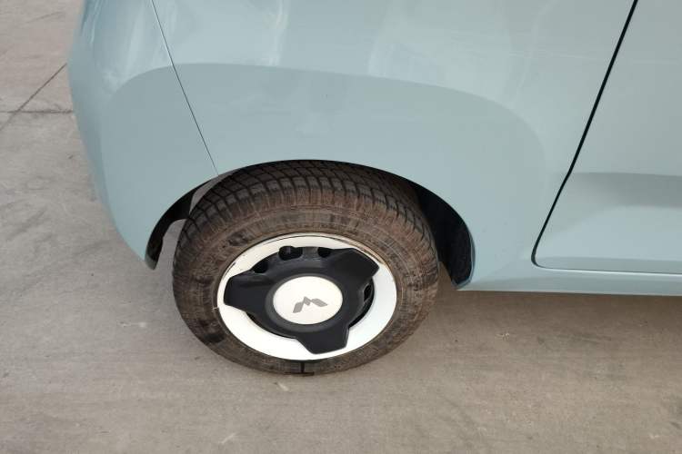 Used Wuling Hongguang MINIEV 2022 Enjoy Edition Lithium Iron Phosphate Right Rear Wheel Hub