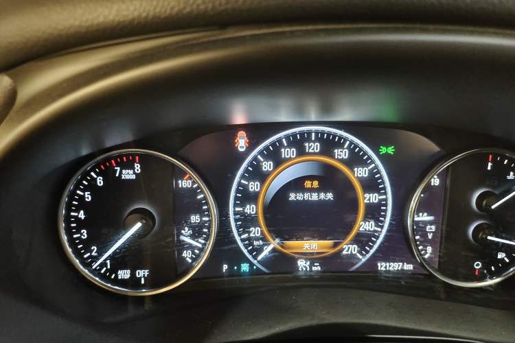 Used Buick LaCrosse 2018 28T Luxury Model Instrument Cluster
