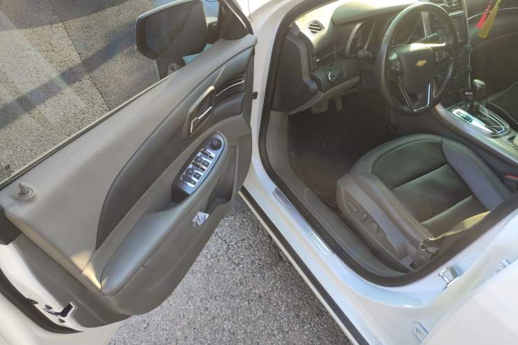 Used Chevrolet Malibu 2014 2.0L Automatic Luxury Edition