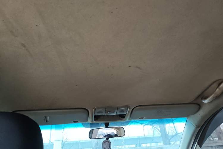 Used Kia K2 2011 Sedan 1.4L Manual Transmission GLS
