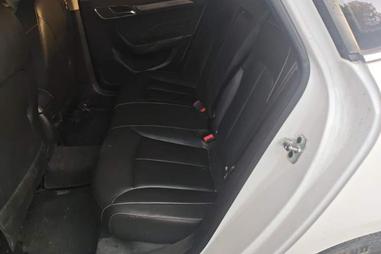 Used Roewe i6 2018 20T Automatic Flagship Edition
