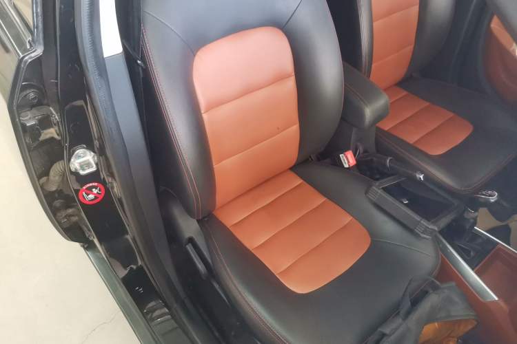 Used Geely Auto Diamond 2016 1.5L Manual Elite Edition