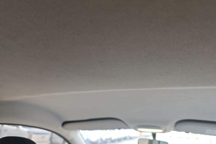 Used Chery Little Ant 2022 Sweet Pink Edition Half-Sugar Version Lithium Iron Phosphate 29.2 kWh 30 kW 301 km Headliner