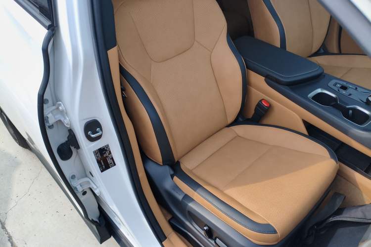 Used Lexus RZ 2023 450e All-Wheel Drive Luxury Edition
