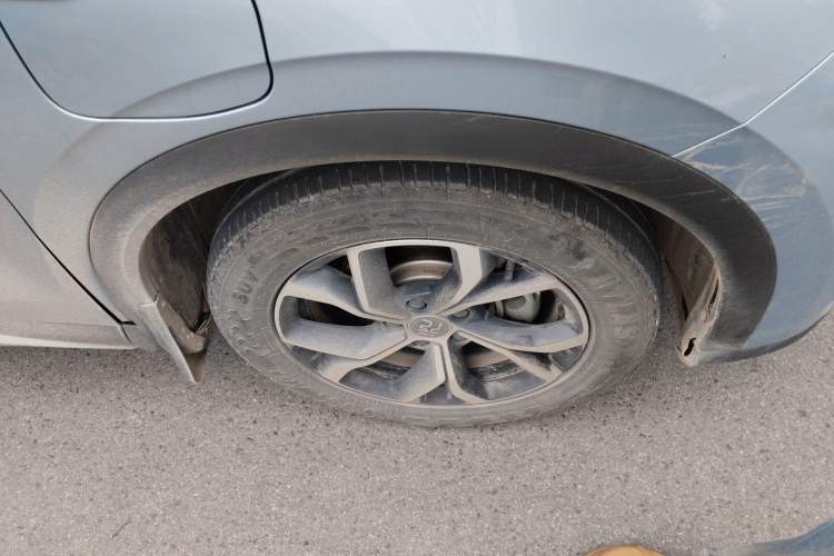 Used BYD Yuan PLUS 2023 Champion Edition 430KM Leading Model Right Front Wheel Hub