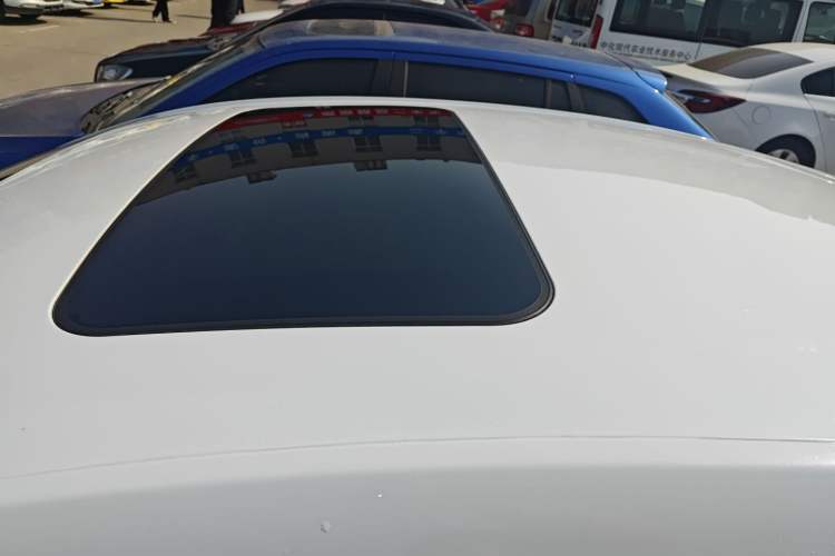 Used Buick Verano 2018 Sedan 20T Dual-Clutch Leading Model
