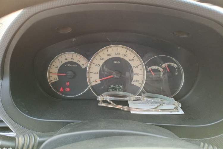 Used Wuling Hongguang 2014 1.5L S Comfort Model
