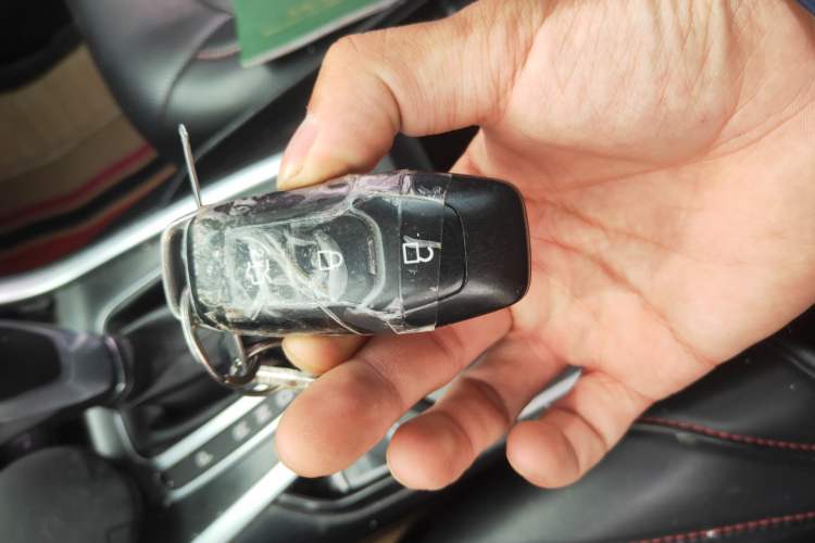 Used Ford Edge 2016 EcoBoost 245 Four-Wheel Drive Titanium Edition 7-Seater
