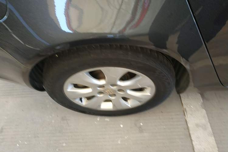 Used Buick Regal 2015 1.6T Leading Technology Model Right Rear Wheel Hub