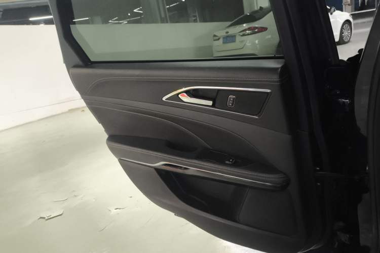 Used Ford Taurus 2017 EcoBoost 245 Luxury Model