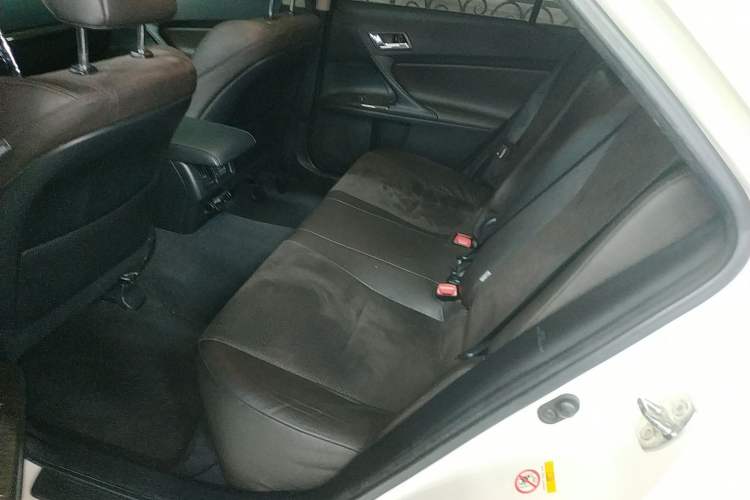 Used Toyota Reiz 2013 2.5V Shangrui Edition Left Rear Seat