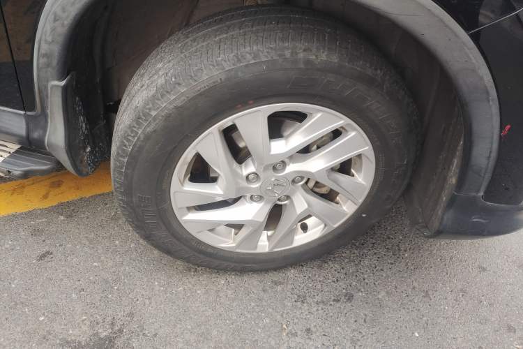 Used Honda CR-V 2015 2.4L two-wheel drive luxury version