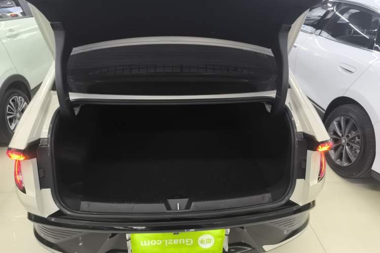 Used Wuling Xingguang 2023 150 Advanced Edition
