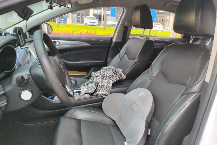 Used CHANGAN Eado New Energy 2019 EV460 Smart Edition
