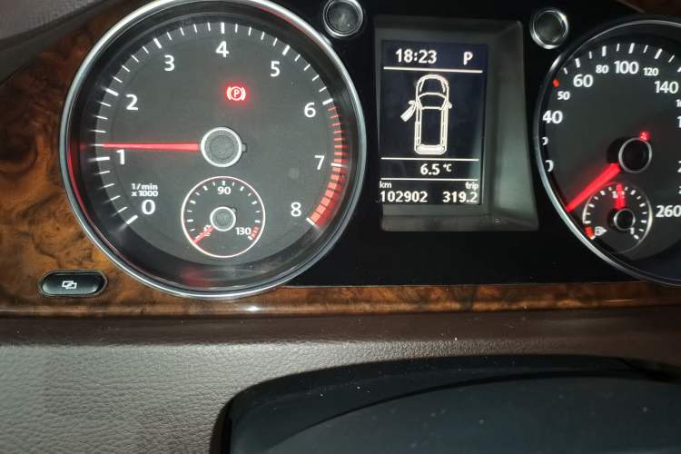 Used Volkswagen Magotan 2012 Travel Edition 2.0 TSI Luxury Version