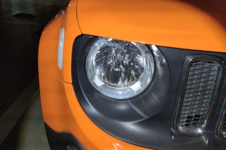 Used Jeep Renegade 2016 1.4T Automatic High-Energy Version Right Front Headlight
