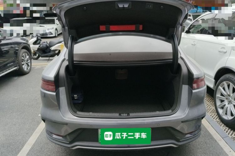 Used BYD Han 2024 DM-i Glory Edition 121KM Premium Model Trunk