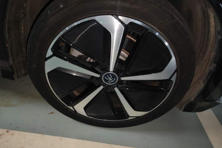 Used BYD Song L EV 2024 662 km Excellence Version