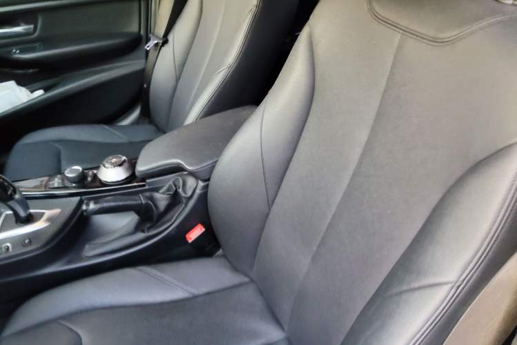 Used BMW 3 Series 2017 320Li xDrive Fashion Model Left Front Seat