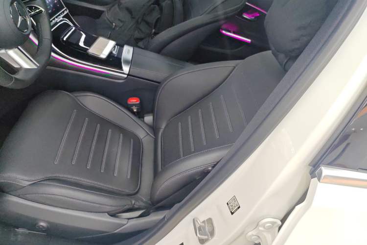 Used Mercedes-Benz C-Class 2024 Second Facelift C 260 L Sport Edition Left Front Seat