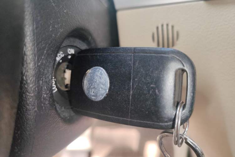 Used Buick Excelle 2013 1.5L Automatic Classic Model Vehicle Key