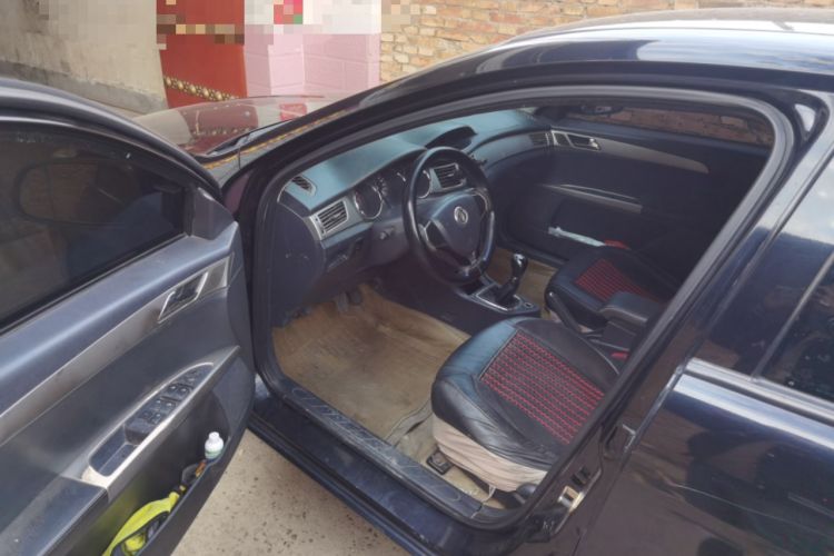 Used Dongfeng Aeolus S30 2013 1.6L Manual Entry-Level Model