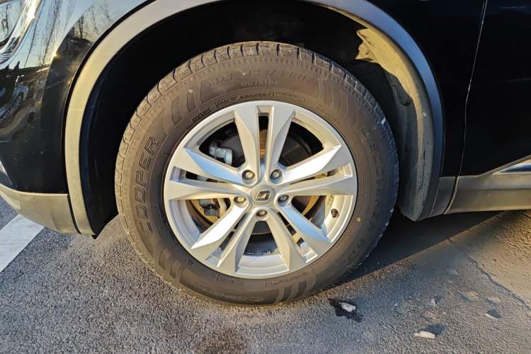 Used Renault Koleos 2018 2.0L Two-Wheel-Drive Luxury Edition