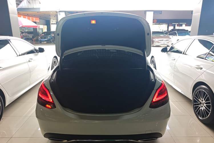 Used Mercedes-Benz C-Class 2019 C 180 L Fashion Edition Sport Version