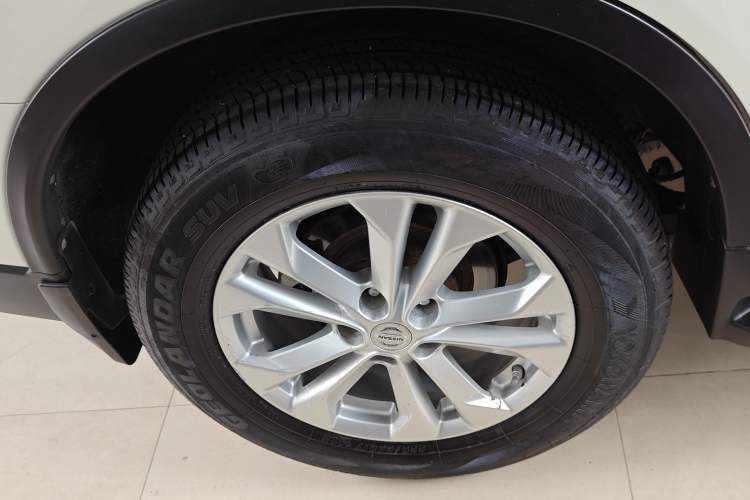 Used Nissan X-Trail 2014 2.0L CVT Comfort Edition 2WD
