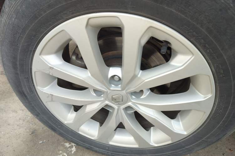 Used Renault Kadjar 2017 2.0L Two-Wheel-Drive Leading Edition
