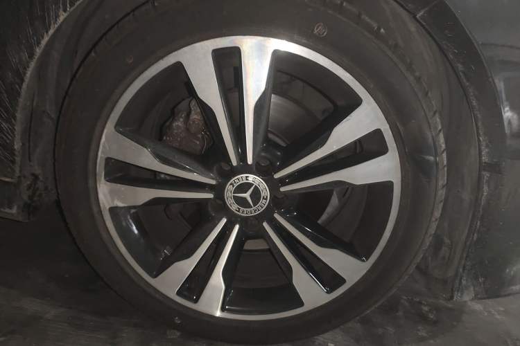 Used Mercedes-Benz E-Class 2015 Restyled E 260 L Sport Edition