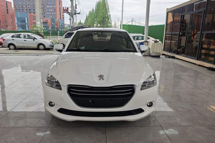 Used Peugeot 301 2016 1.6L Manual Happiness Edition