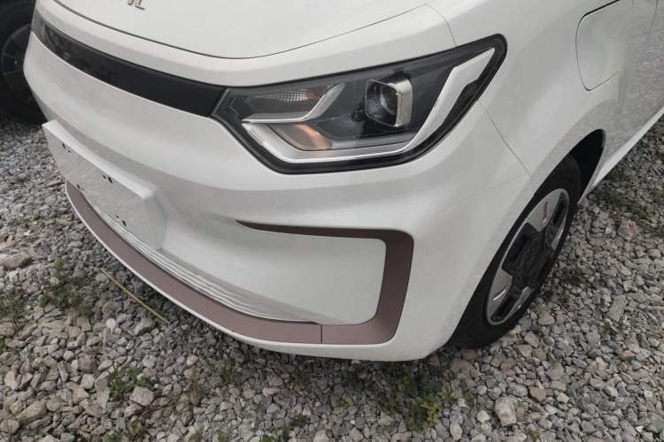 Used JAC Yiwei E10X 2024 Charming Edition 301km Lite
