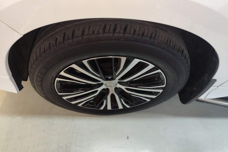 Used Honda Avancier 2017 370TURBO 2WD Luxury Edition Left Front Wheel Hub