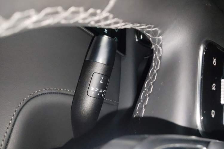 Used Li Auto L9 2022 Max model
