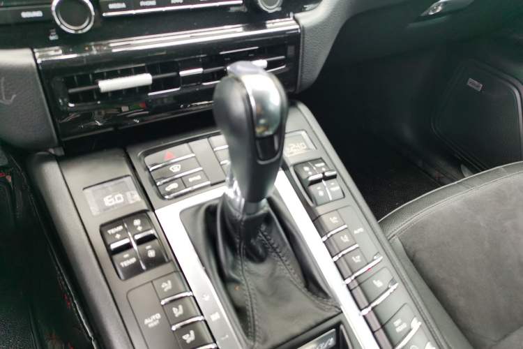 Used Porsche Macan 2014 Macan 2.0T