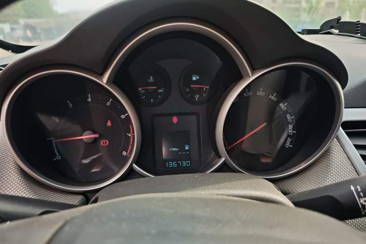 Used Chevrolet Cruze 2012 1.6L SE MT
