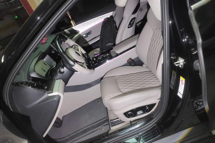 Used BYD Han 2025 DM-i 125KM Prestige Model