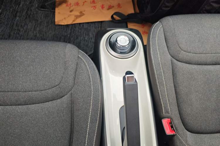 Used Wuling Bingo 2023 203km Light Edition Gear Lever